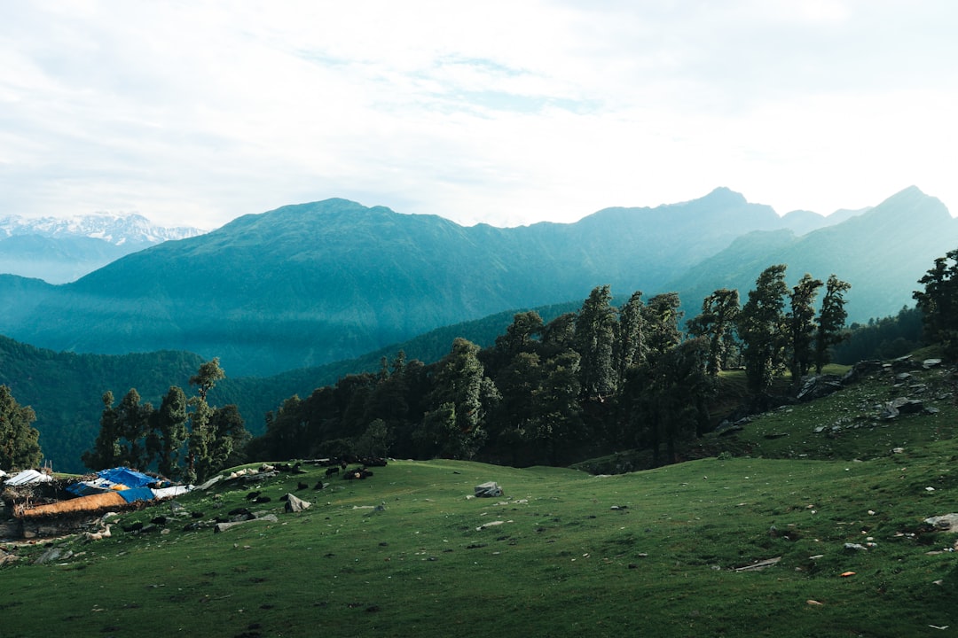 India in September: Monsoon Ends, Ganesh Festival, and the Himalaya's Last Window