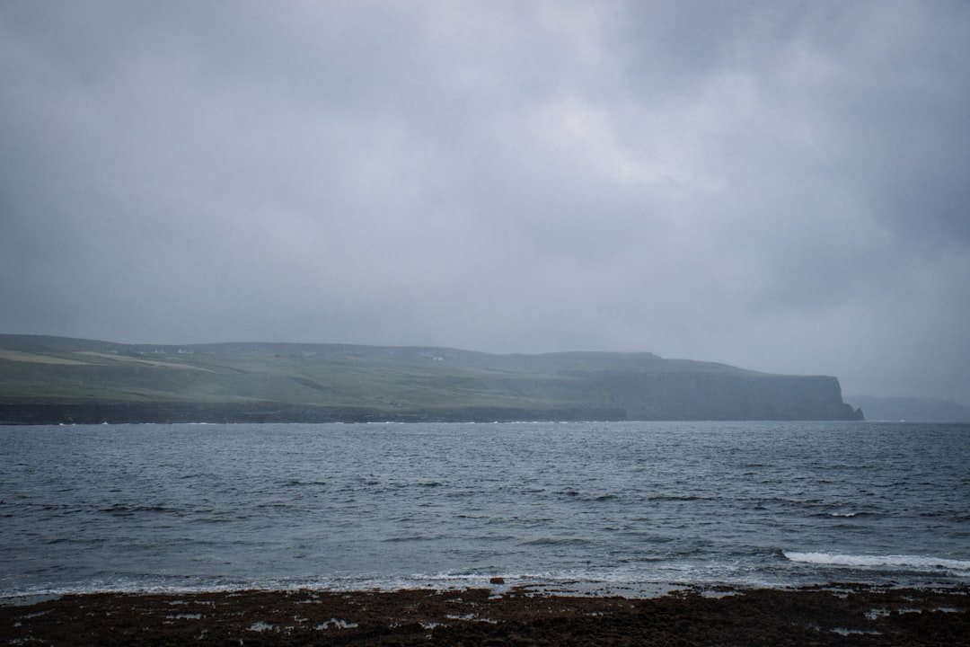 Ireland in January: Quiet Pubs, Empty Coastlines, and Honest Winter Prices