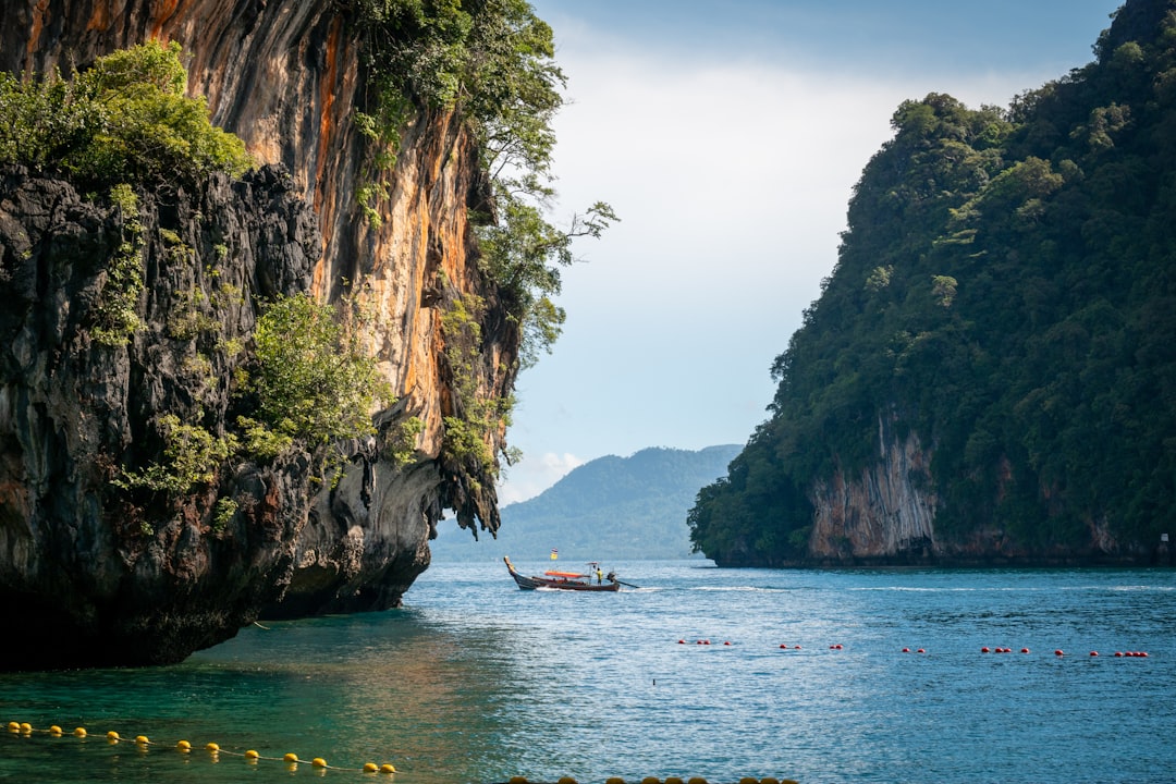 Thailand in August: Gulf Coast Peak, Green Season, and the Best Ko Samui Month