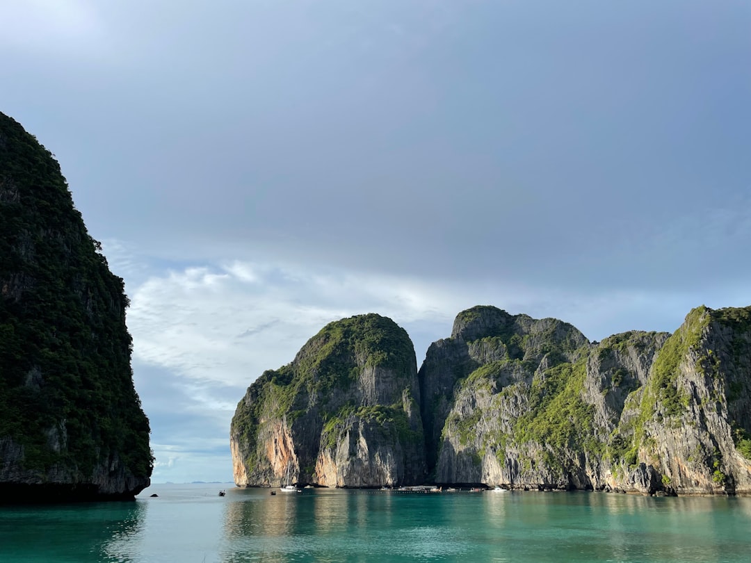 Best Time to Visit Thailand: Month-by-Month Guide
